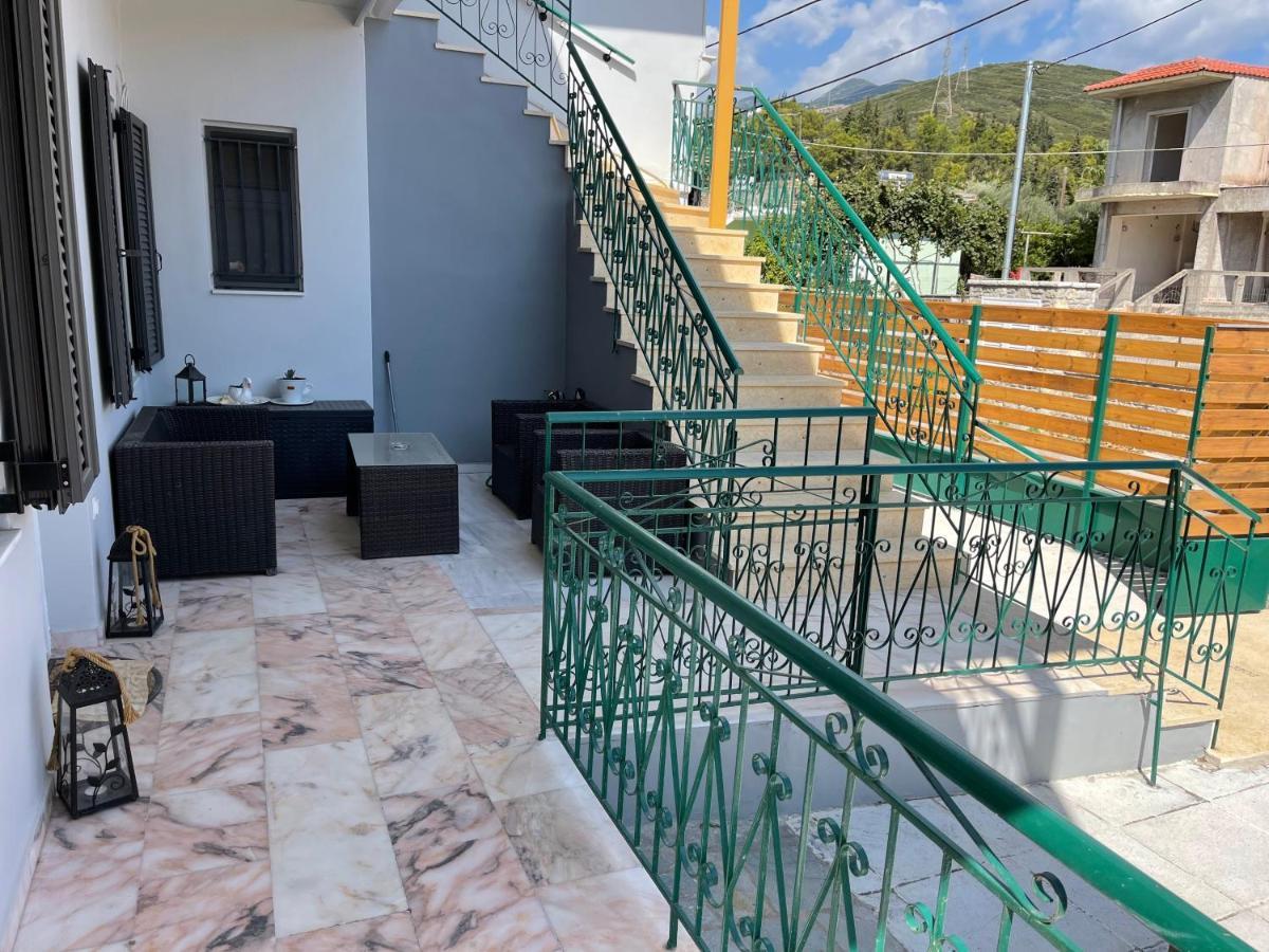 Efis Guest House Near Nafpaktos-Fully Equipped Home Eksteriør bilde